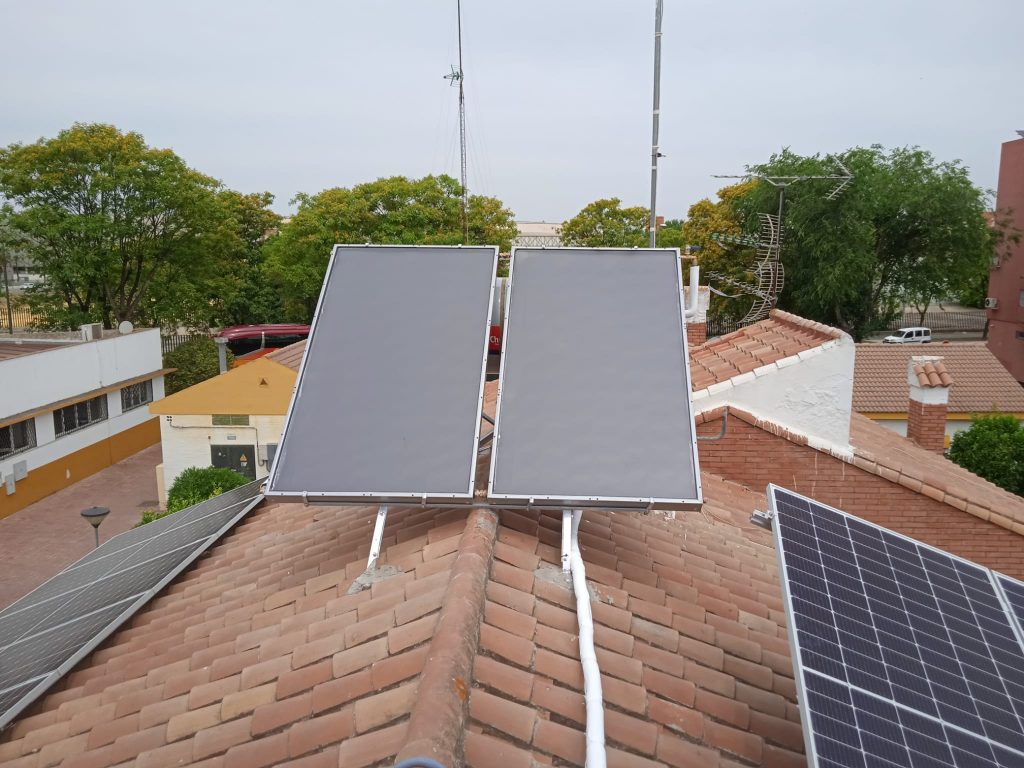Placas fotovoltaicas en Sevilla - Sol Renovables