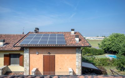 ¿Es rentable instalar placas solares en una casa?